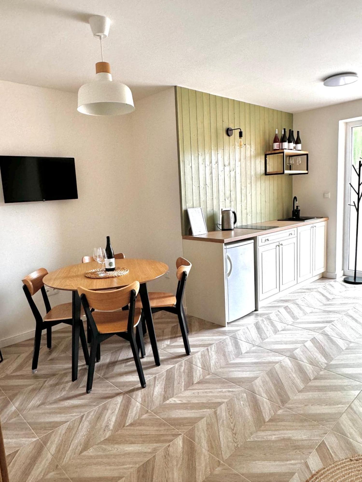 Kopr Apartment Pritluky ภายนอก รูปภาพ
